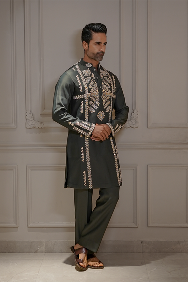 Green Silk Kurta with Mirror and Thread Embroidery