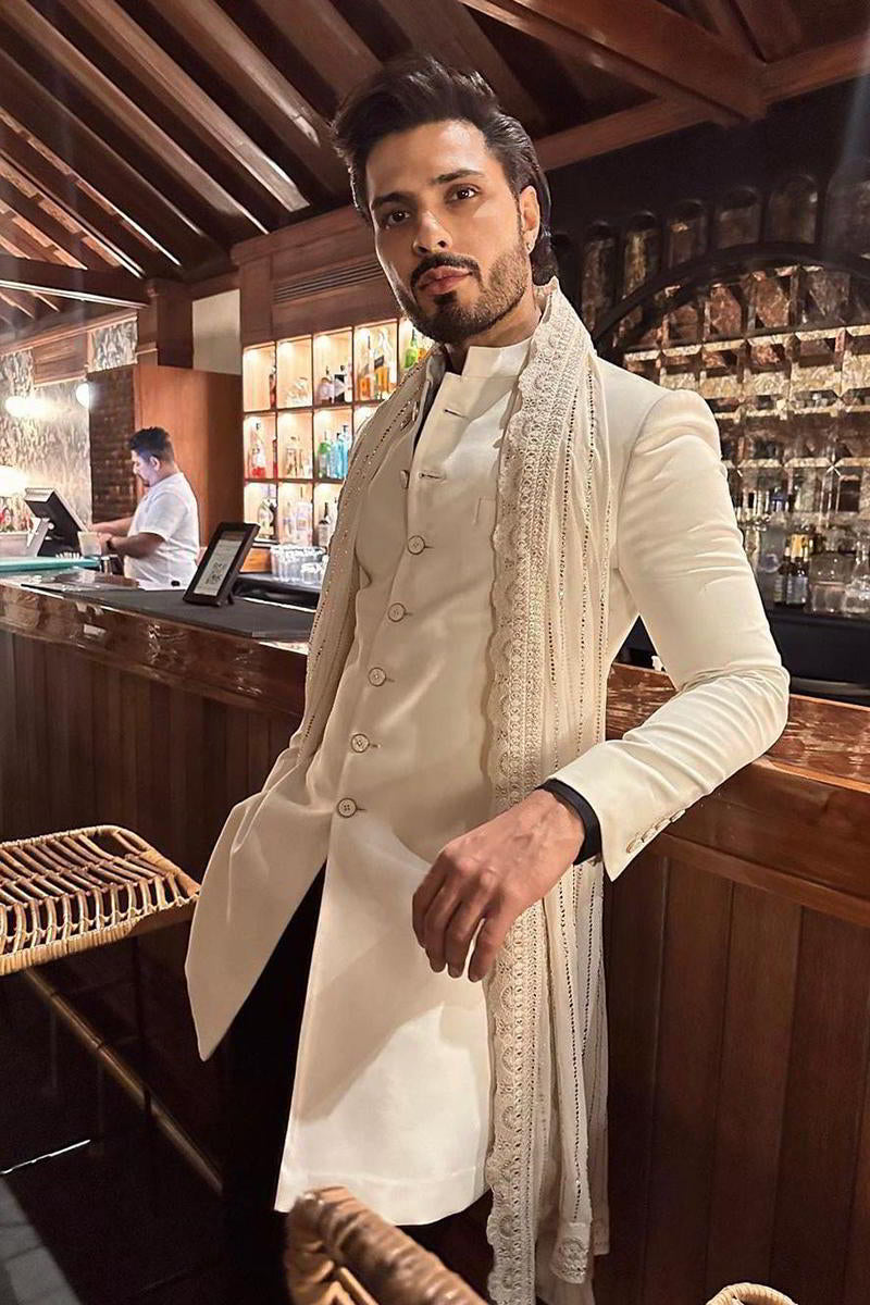 VIN RANA in Off white self-textured indo western