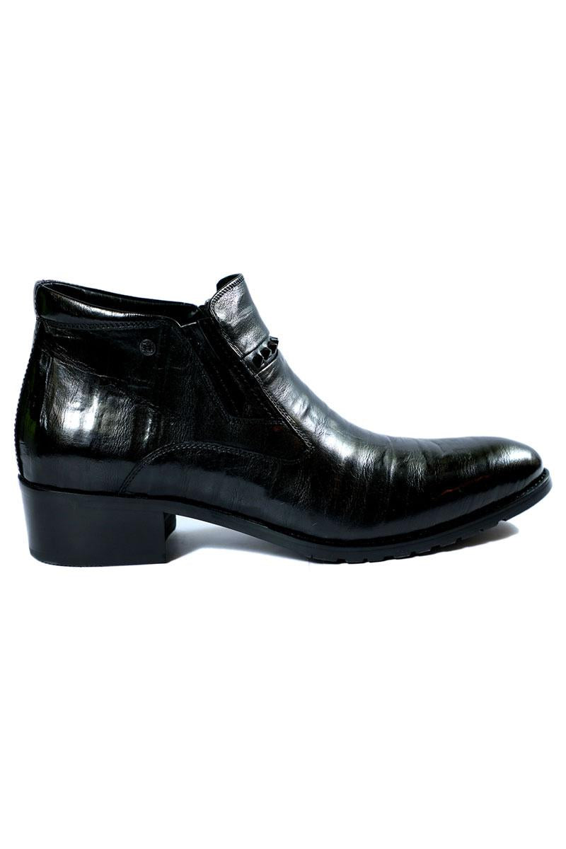 Highbrow Black Bison Boots