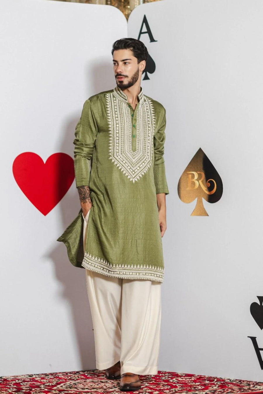 Limerick Glow Kurta Set – Limerick Green with White Hand Embroidery
