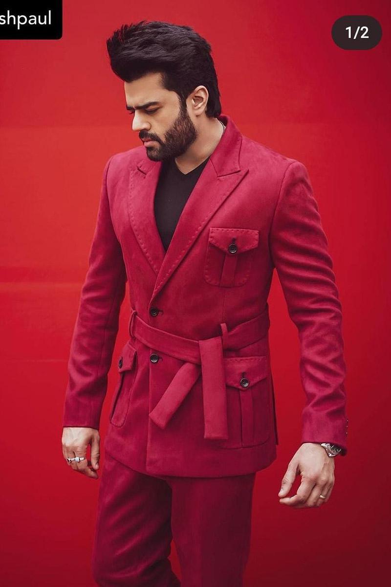 Manish Paul In Our Classic Fuchsia 2 Piece Suit