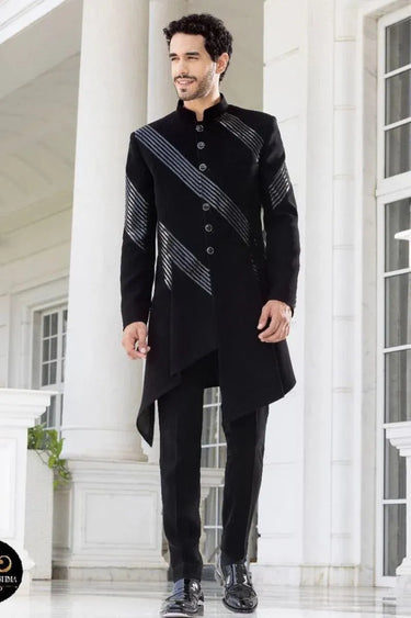 Black Indo Western With Highlighted Pleated Pattern
