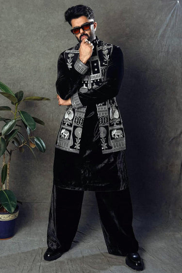Manish Paul in Black Velvet Kurta Set with Resham Work
