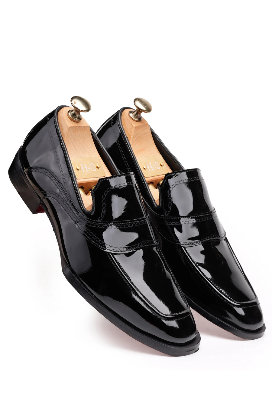 Patent Leather Loafers for Men with Embossed Chain Detailing