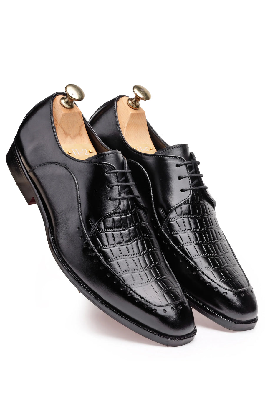 Patina Leather Derby Shoes with Croc-Embossed Texture