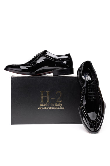Black Patent Leather Oxford Shoes with Trim line & Stud Detailing