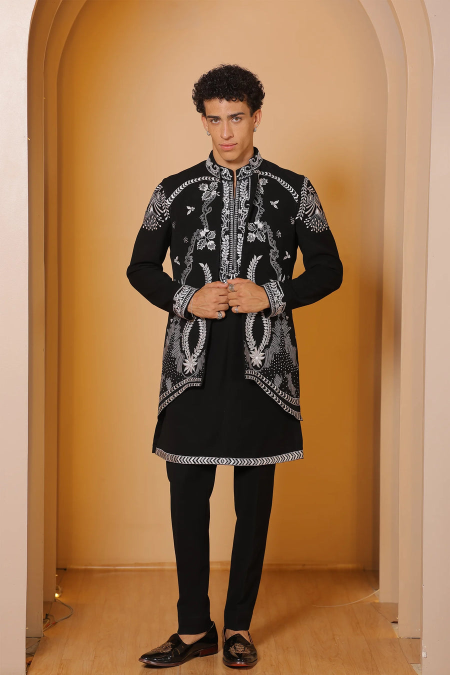Monochrome tide Bundi kurta set