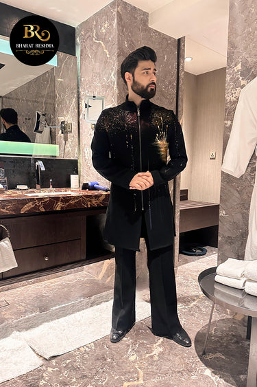 Bismil in Our luxury Black Hand Painted Kurta Set - Bharat Reshma